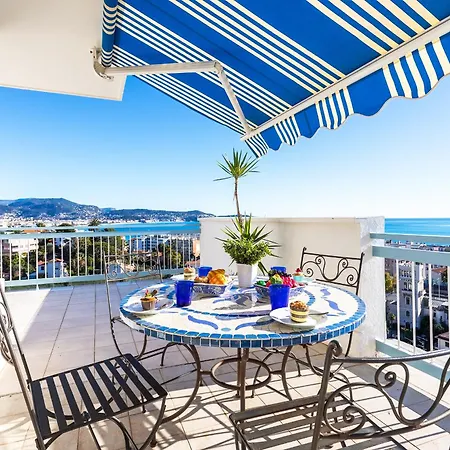 VUE DES ANGES AP4238 By Riviera Holiday Homes Niza Exterior foto